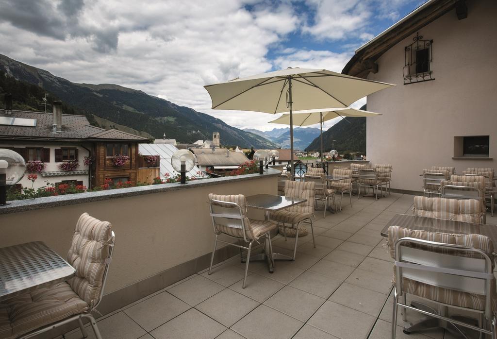 Müstair Hotel Helvetia מראה חיצוני תמונה