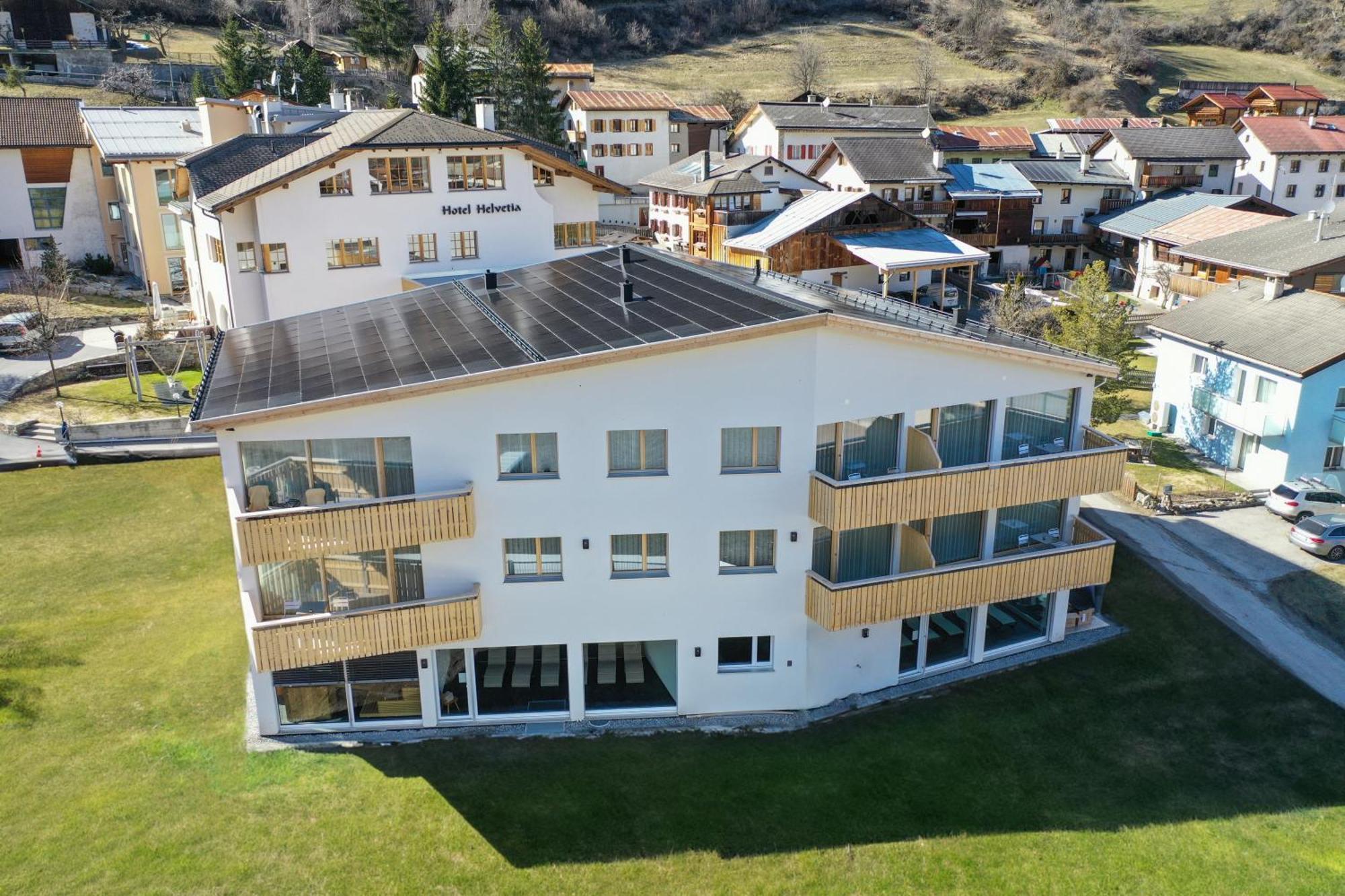 Müstair Hotel Helvetia מראה חיצוני תמונה