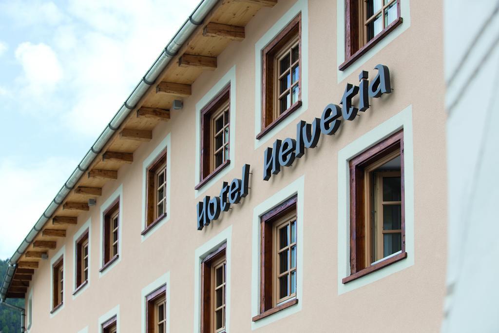 Müstair Hotel Helvetia מראה חיצוני תמונה