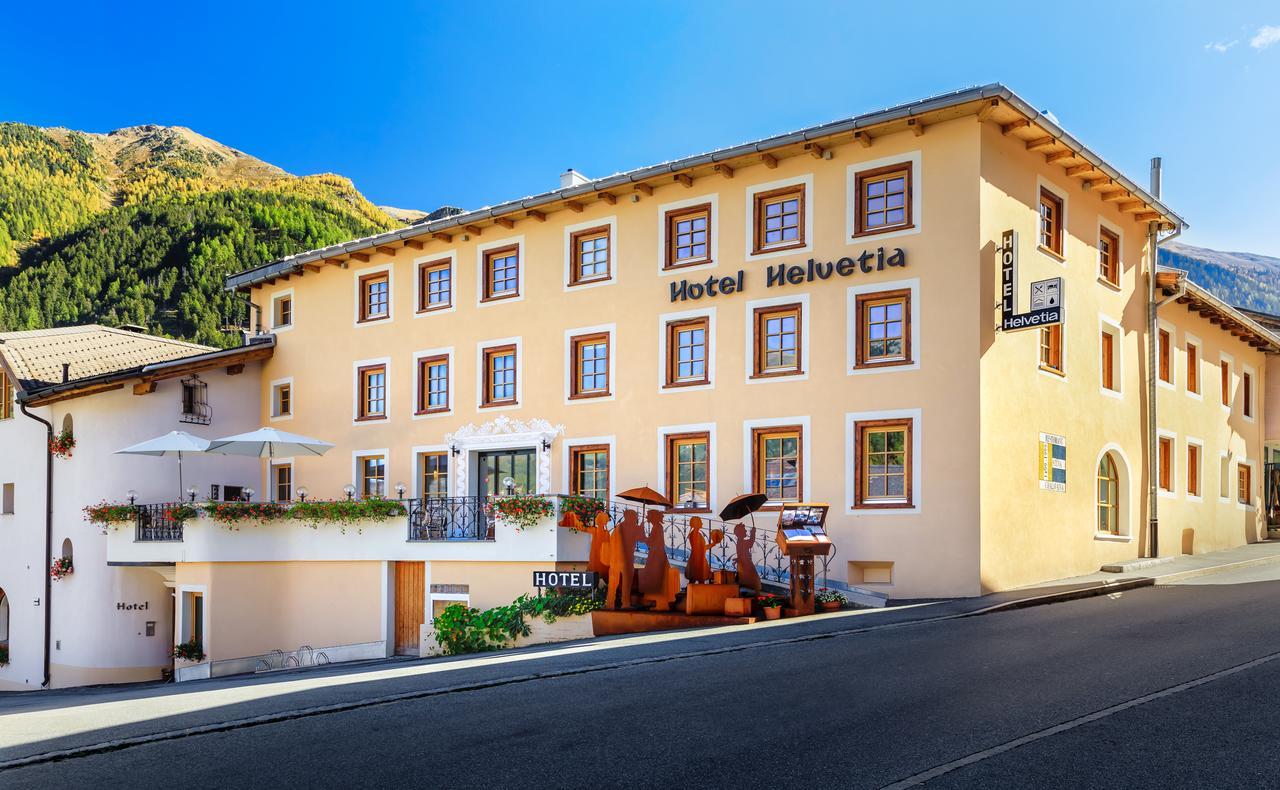 Müstair Hotel Helvetia מראה חיצוני תמונה